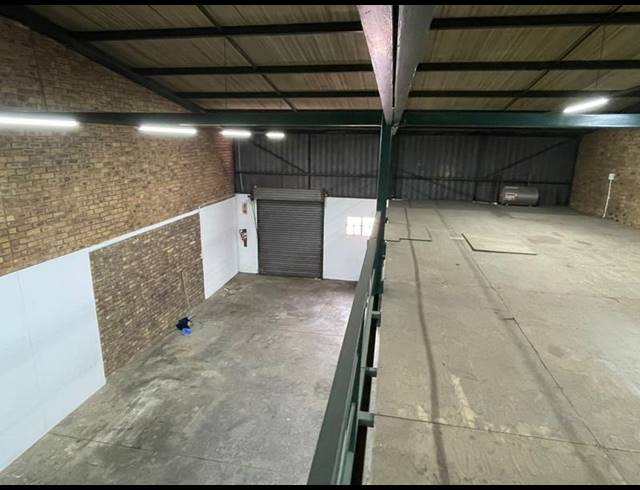 INDUSTRIAL PROPERTY TO RENT IN HENNOPSPARK